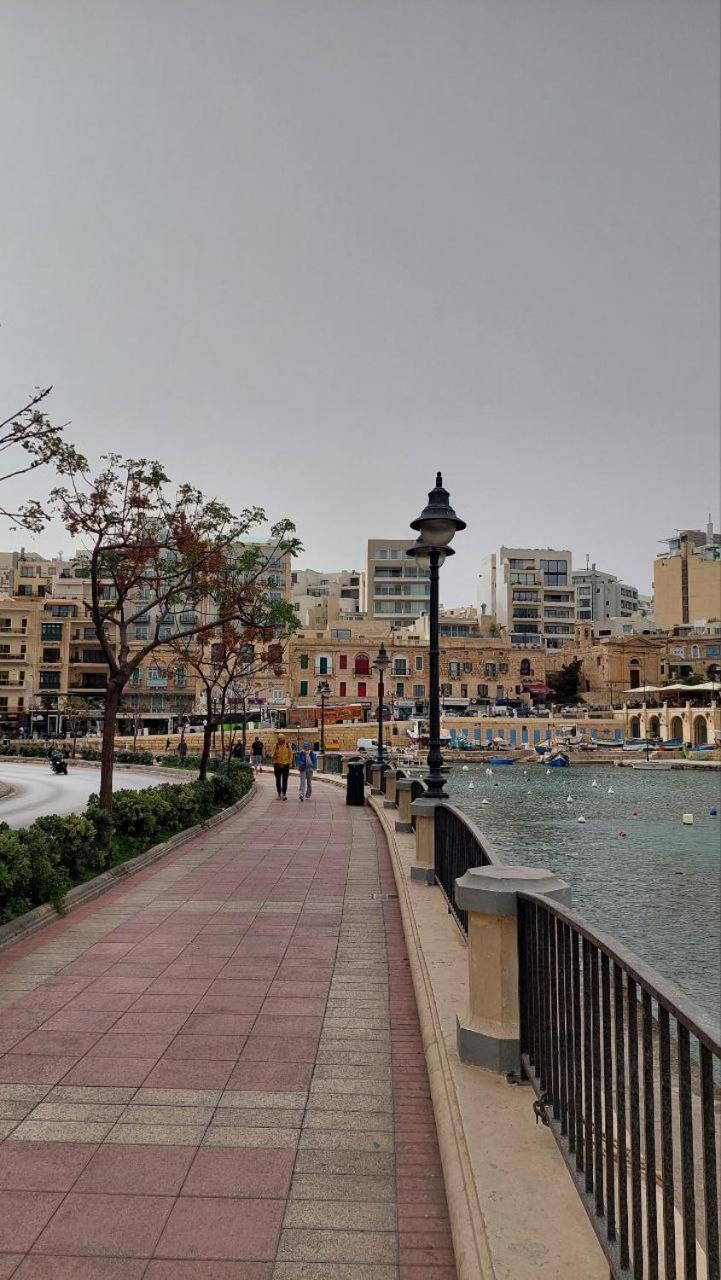 Malta Crown Guesthouse Saint Julian's Екстериор снимка